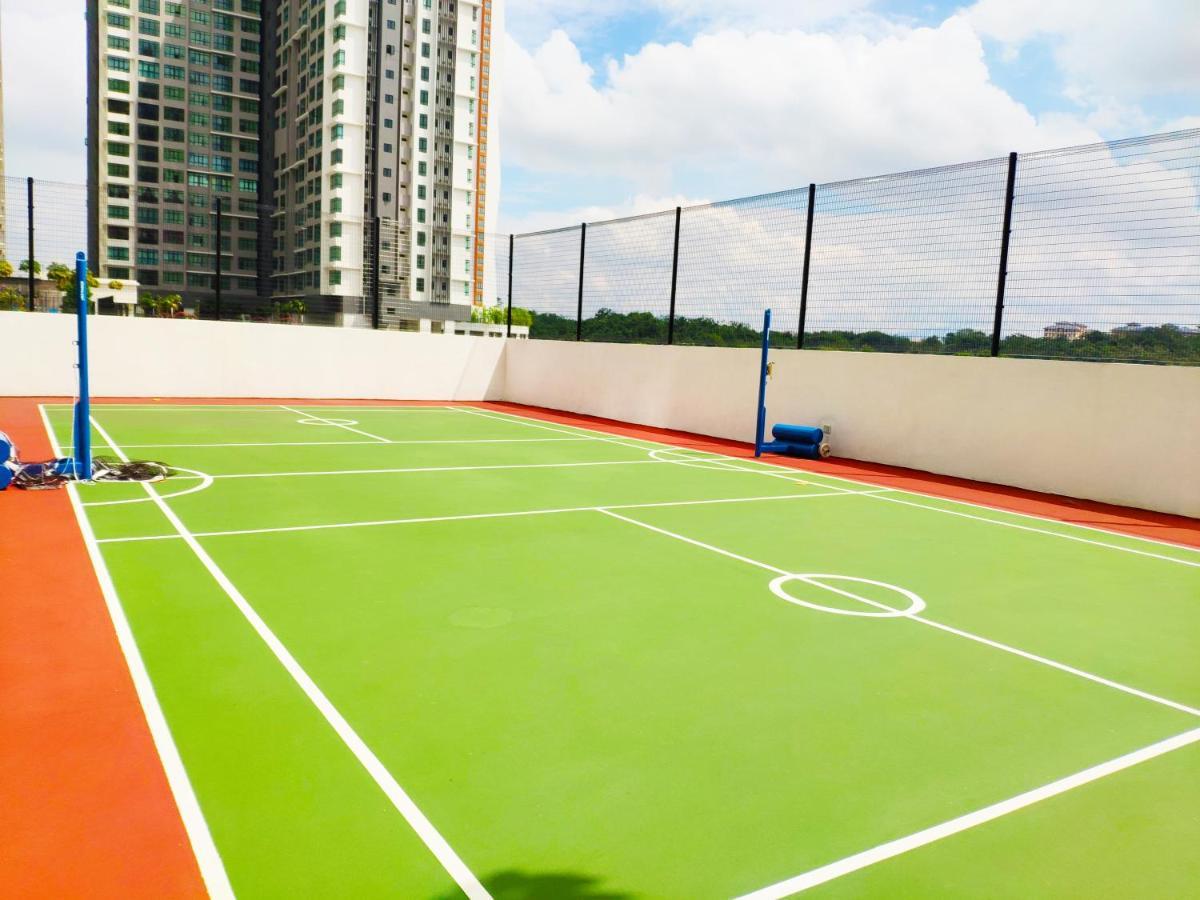Netflix# Conezion Ioi Resort City By Salaam Suites Putrajaya Kültér fotó