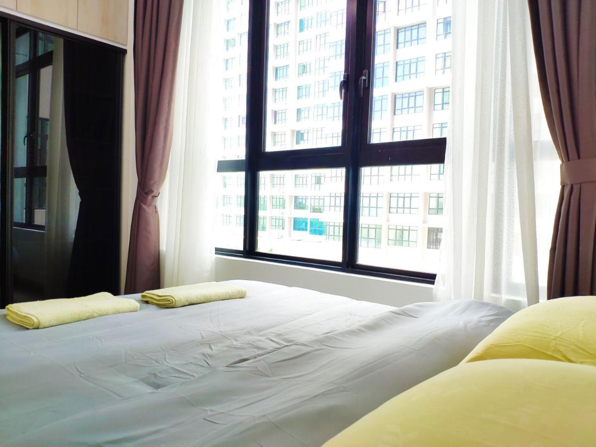 Netflix# Conezion Ioi Resort City By Salaam Suites Putrajaya Kültér fotó