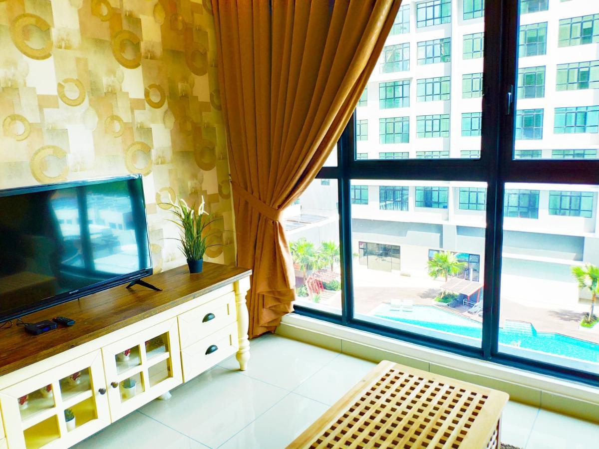 Netflix# Conezion Ioi Resort City By Salaam Suites Putrajaya Kültér fotó